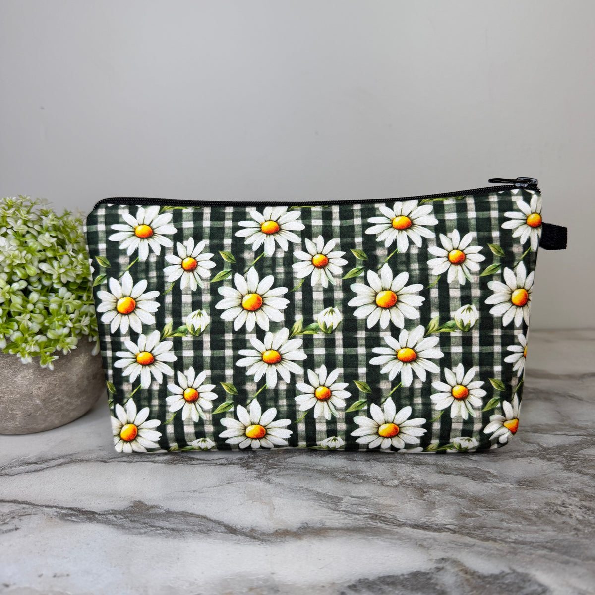 Pouch - Floral Green Olive Gingham Daisy