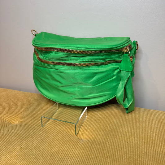 The Roni Nylon Crossbody - Solid Kelly Green