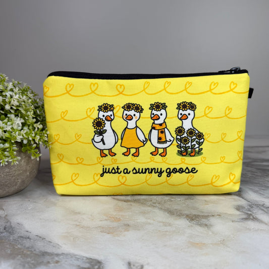 Pouch - Goose Sunny