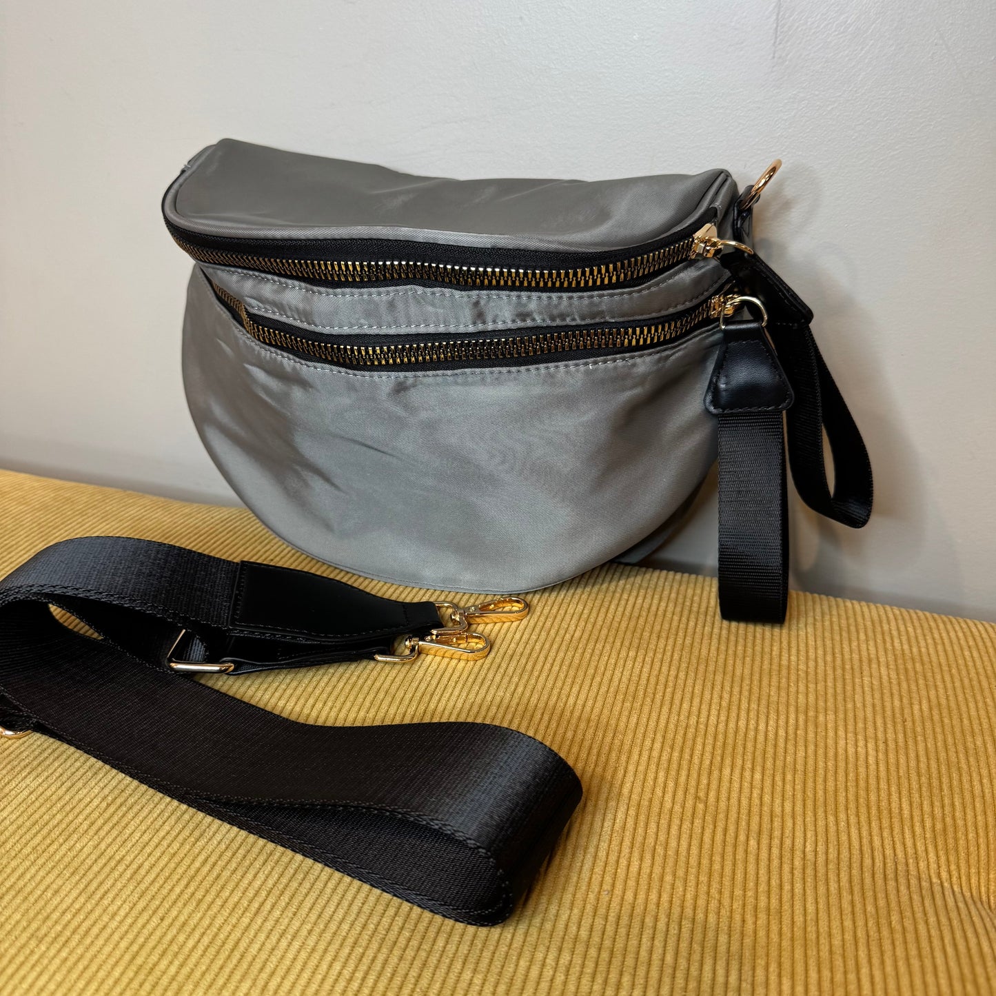 The Roni Nylon Crossbody - Grey + Black