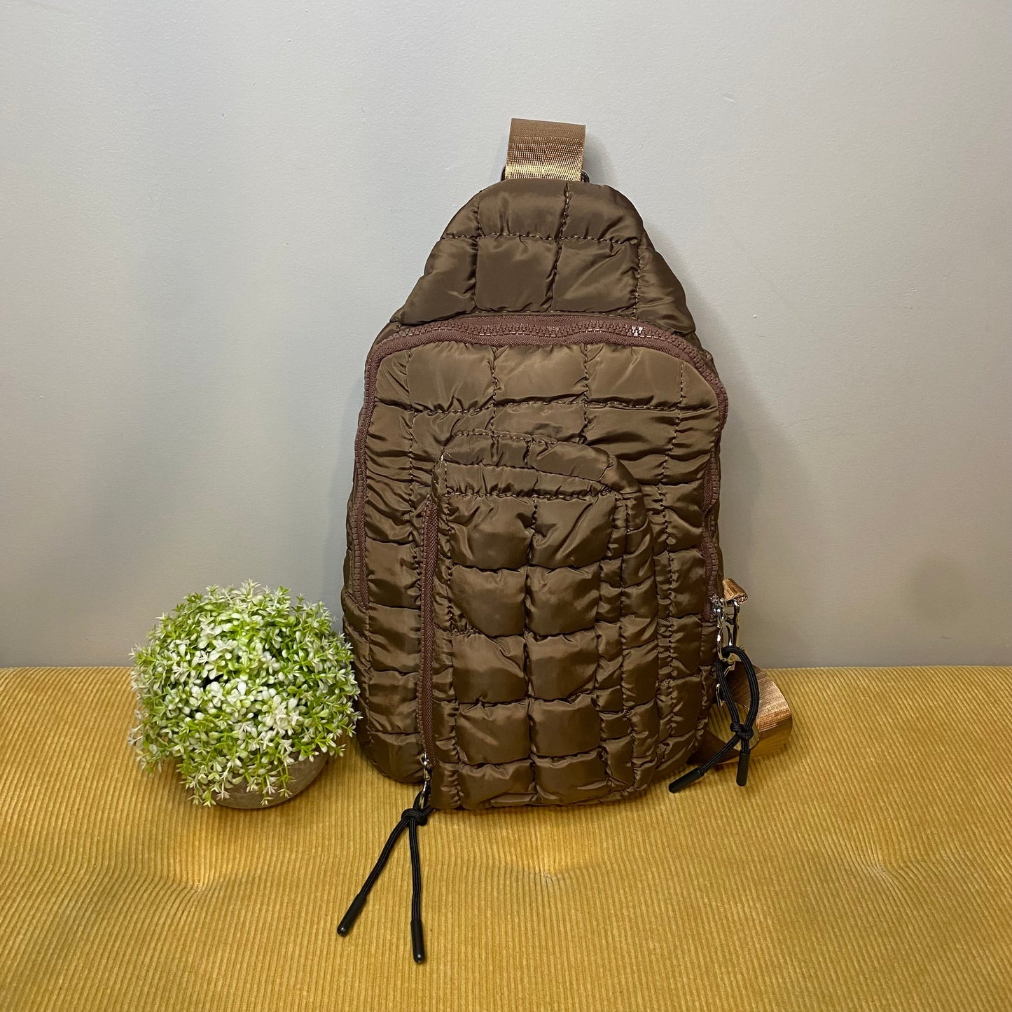 Sarah - Puffer Sling XL